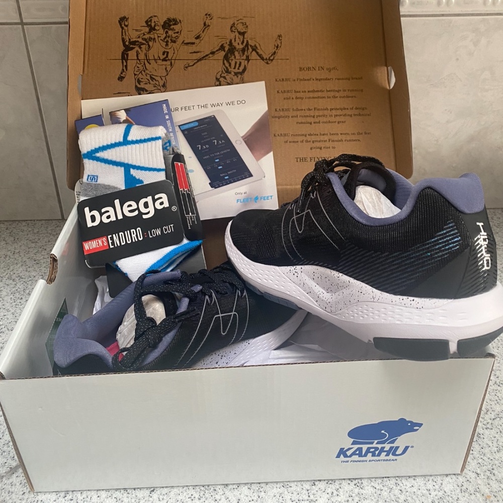 Karhu Ikoni 2020 Black Activewear Running Shoe 7